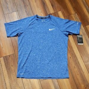 🆕 Nike Men's Blue Short Sleeve Tee